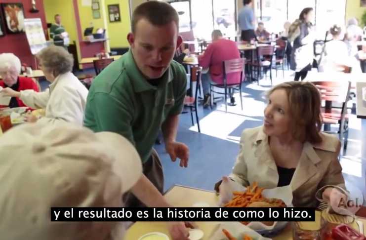 VIDEO:::Restaurante manejado por un chico muy especial