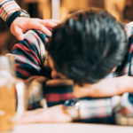 Servir bebidas alcohólicas en tu restaurante es tu responsabilidad.