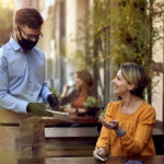 Cómo impulsar a tus meseros en su desarrollo profesional?