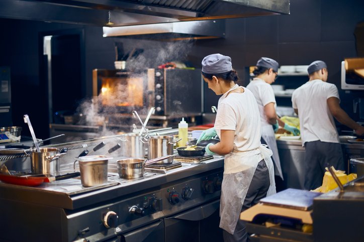 Qué tomar en cuenta para planear la cocina de tu restaurante?