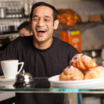 Clientes Felices para que regresen a tu restaurante